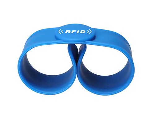 سوار سيليكون RFID بشعار مطبوع حسب الطلب