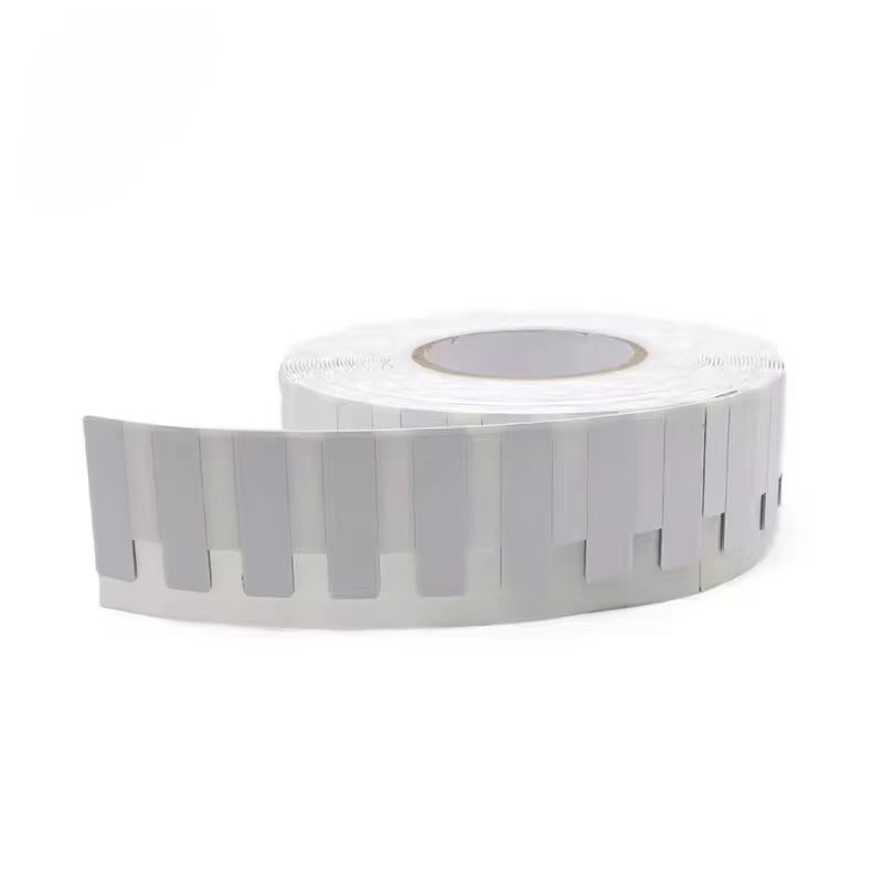 علامة UHF RFID مرنة مضادة للمعادن طويلة المدى لتتبع الأصول