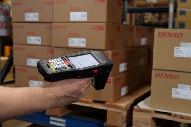 مزايا تقنية RFID في مبيعات قطاع الخدمات اللوجستية