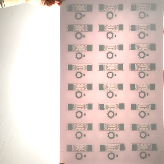 ورقة تطعيم RFID UHF ثنائية التردد 13.56 ميجا هرتز