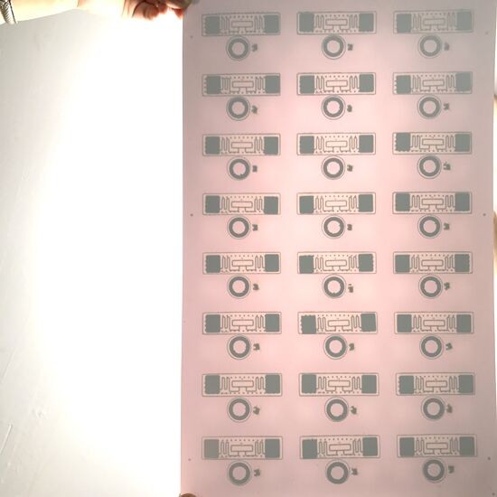 رقاقة RFID ثنائية التردد 125 كيلو هرتز و 13.56 ميجا هرتز