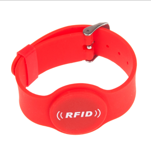 سوار FM11RF08 السلبي بتقنية تحديد الترددات الراديوية (RFID) قابل للتعديل وإعادة الاستخدام بألوان زاهية