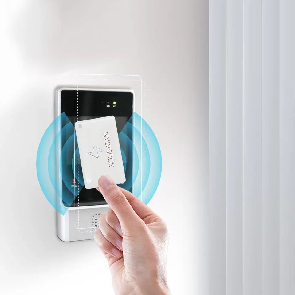 بطاقات مفاتيح إيبوكسي NFC قابلة للبرمجة بتقنية RFID بتردد 13.56 ميجاهرتز