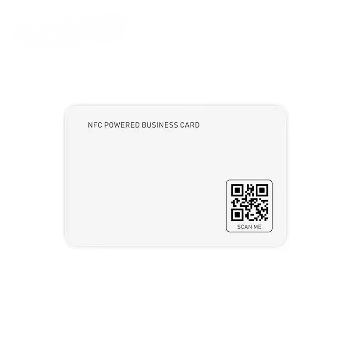 بطاقة أعمال رقمية NTAG 215 NTAG 216 NFC باللون الأسود غير اللامع لوسائل التواصل الاجتماعي