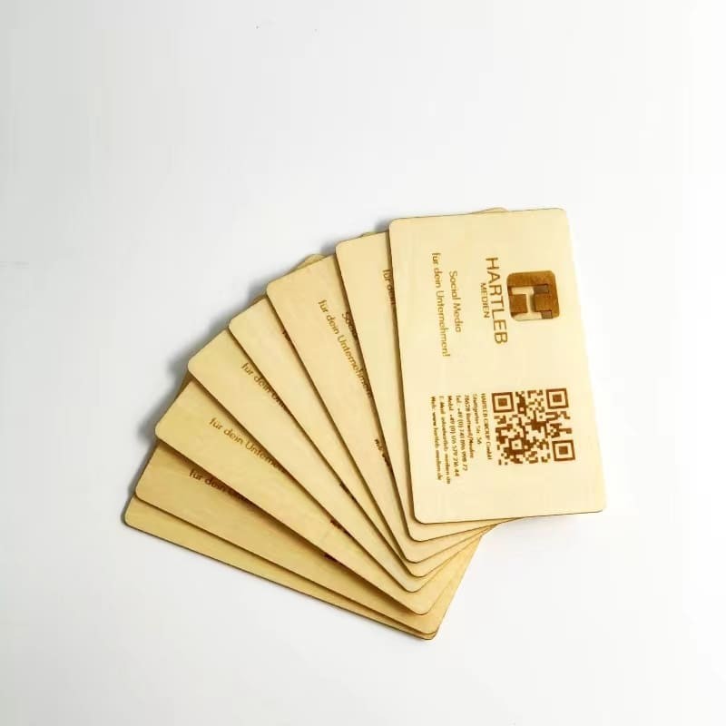 بطاقة مفتاح فندق CR80 NFC RFID خشبية من الخيزران للتحكم في الوصول مخصصة