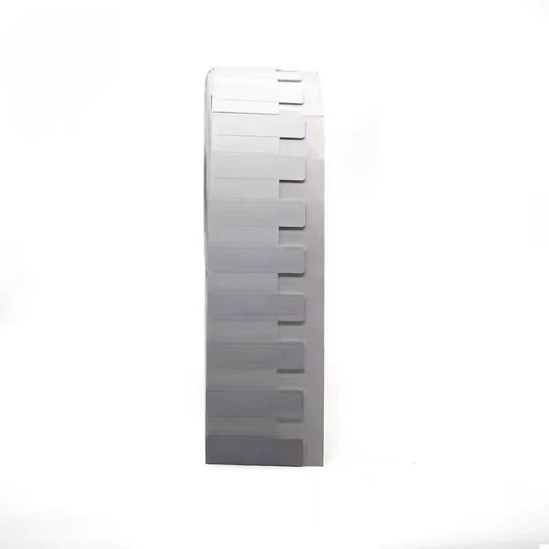 علامة UHF RFID مرنة مضادة للمعادن طويلة المدى لتتبع الأصول