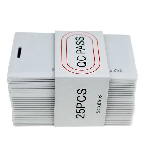بطاقة RFID Clamshell بطاقة ذكية سميكة 125 كيلو هرتز RFID T5577 للتحكم في الوصول