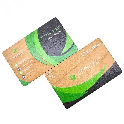 بطاقة عمل CR80 NFC RFID خشبية من الخيزران مخصصة للتحكم في الوصول إلى مفتاح الفندق