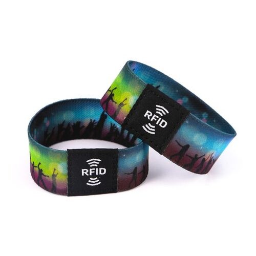 سوار معصم مطاطي مخصص بتقنية RFID، سوار معصم مطاطي من البوليستر بتقنية RFID مخصص