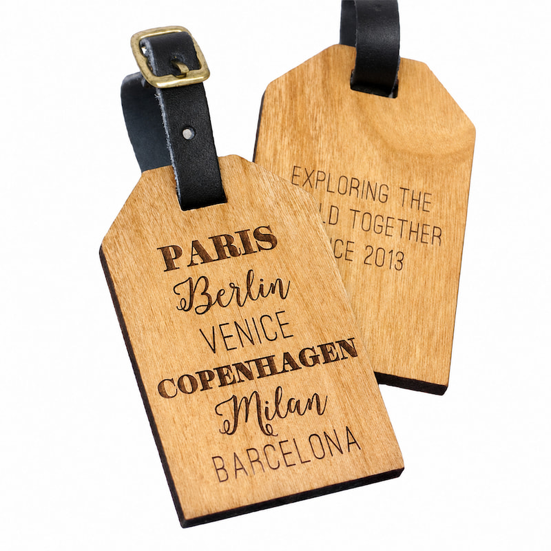 Customize wooden NFC luggage tags with logo printing