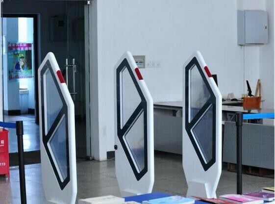 RFID إدارة المكتبة الذكية